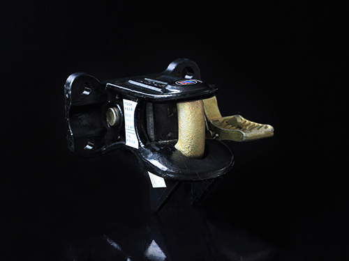 3代單踏後(hou)牽引