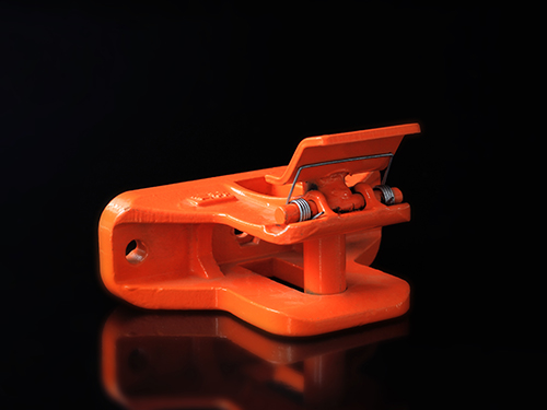 11代中型後(hou)牽引